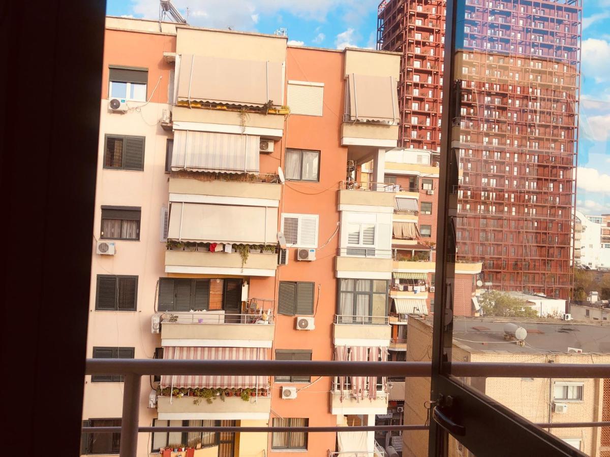 Laureta Central Apartment Tiranë Ngoại thất bức ảnh