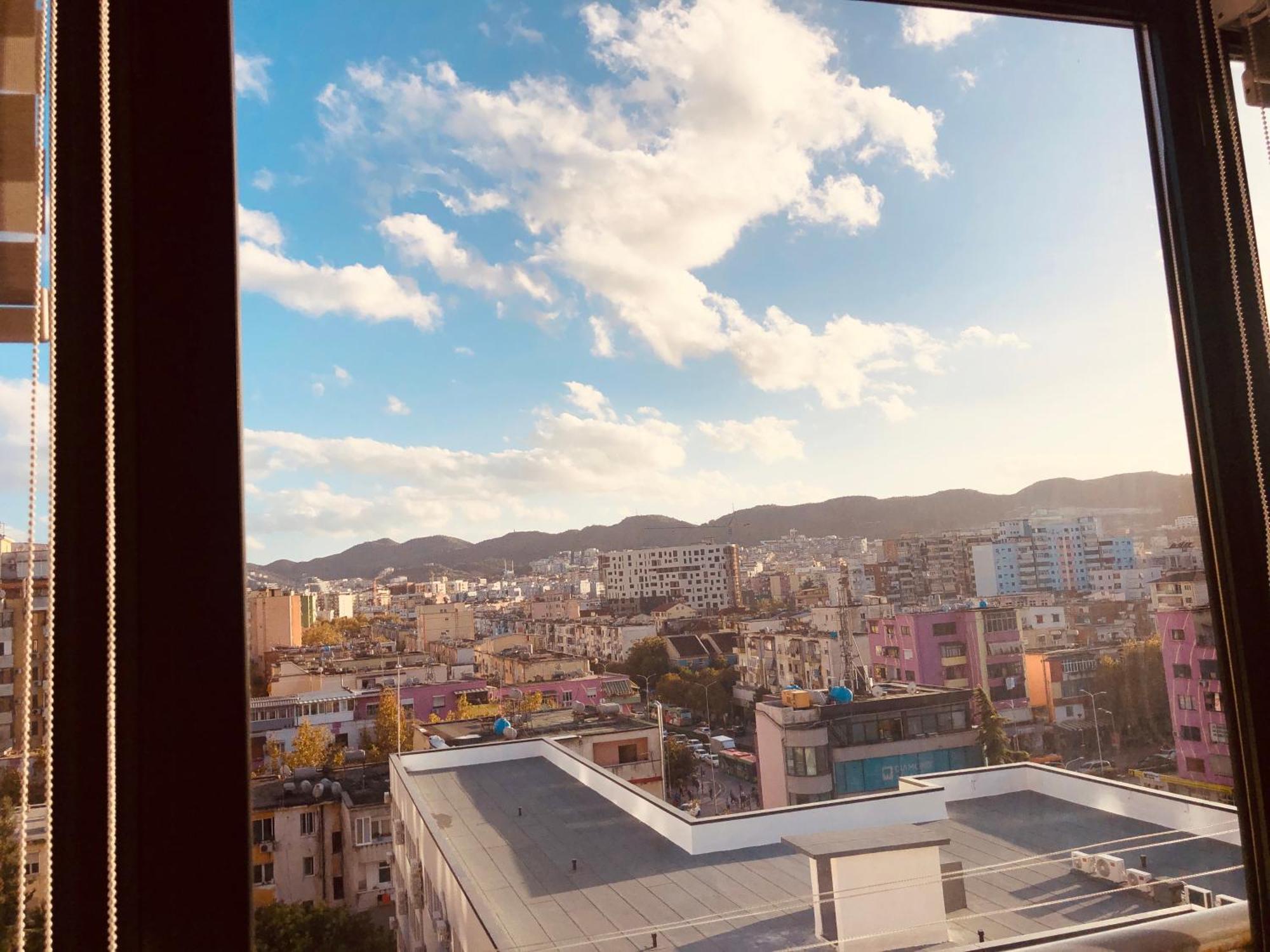 Laureta Central Apartment Tiranë Ngoại thất bức ảnh