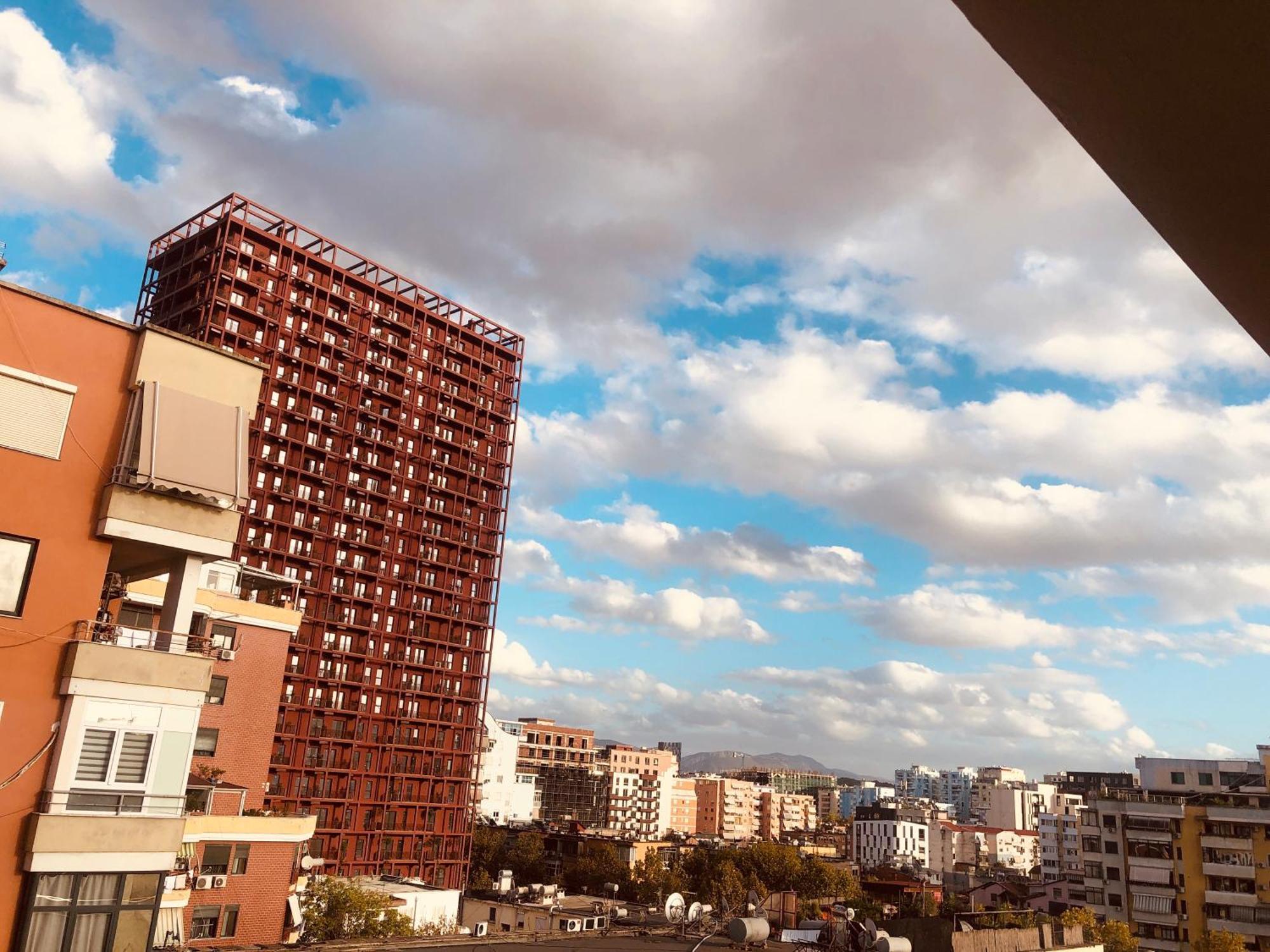 Laureta Central Apartment Tiranë Ngoại thất bức ảnh